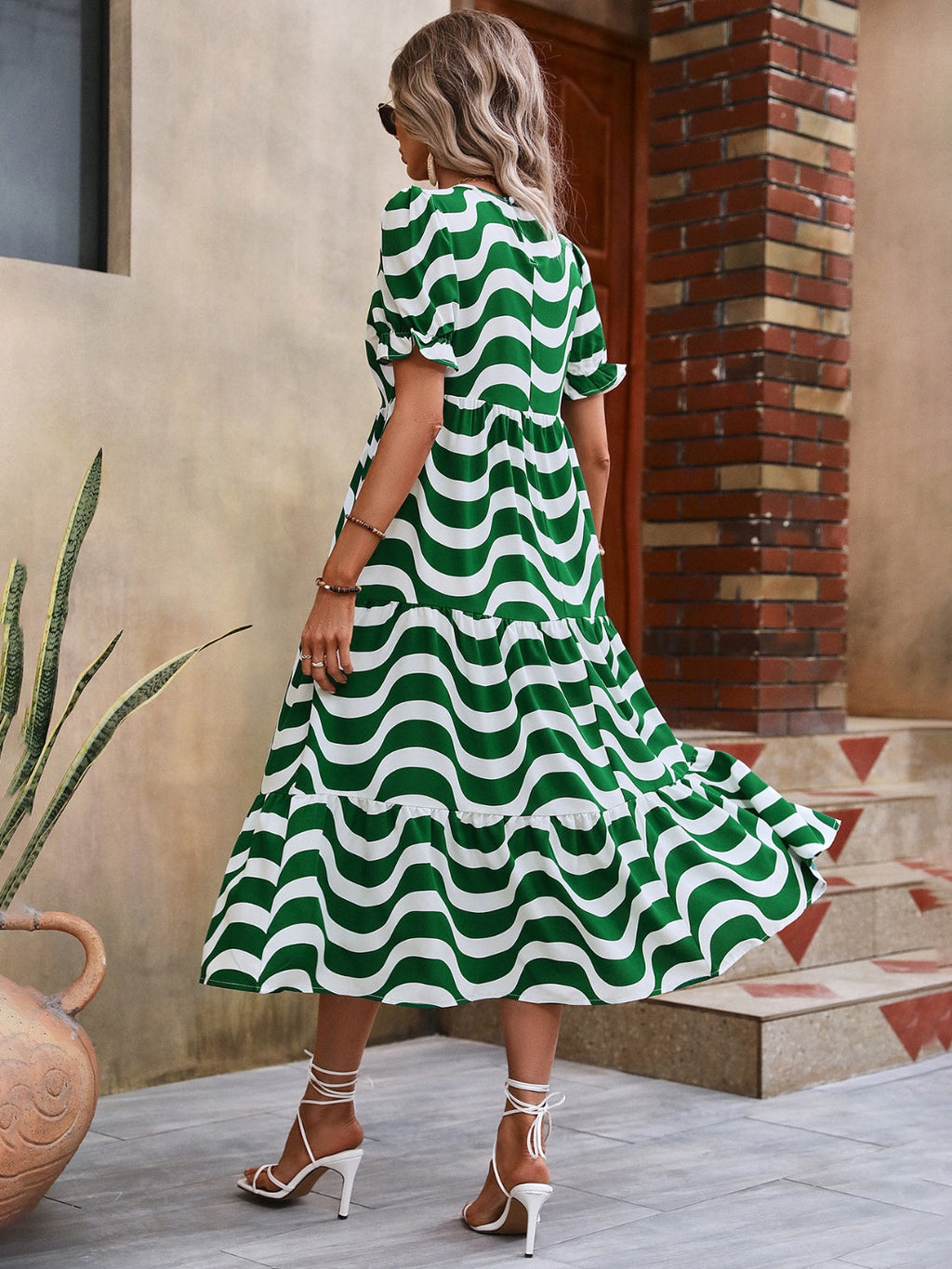 Wavy Striped Round Neck Short Sleeve Dress